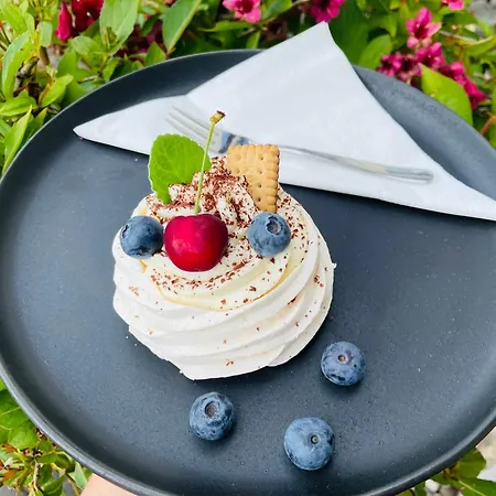 Pod Chełmem Hotel Ropa